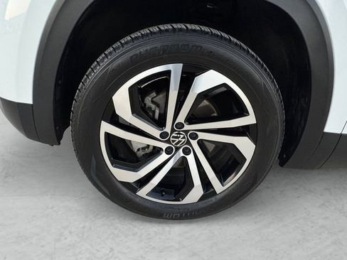 Used 2022 Volkswagen Atlas SEL AWD/4WD image 23