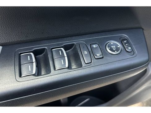 Used 2024 Honda CR-V EX-L image 12