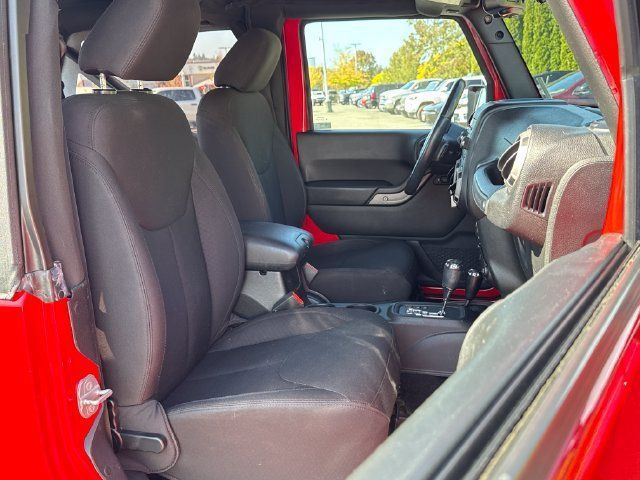 Used 2015 Jeep Wrangler Sport w/ Quick Order Package 24S AWD/4WD image 24