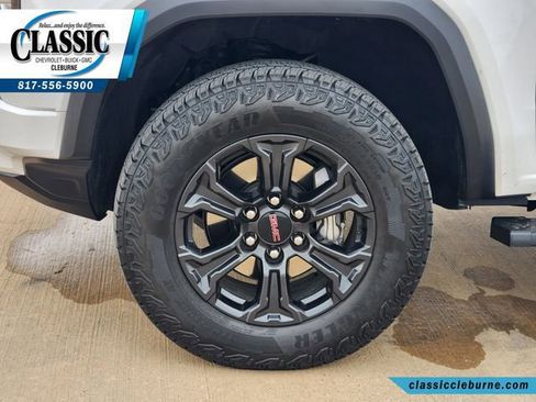 Used 2025 GMC Canyon Elevation w/ Convenience Package image 34