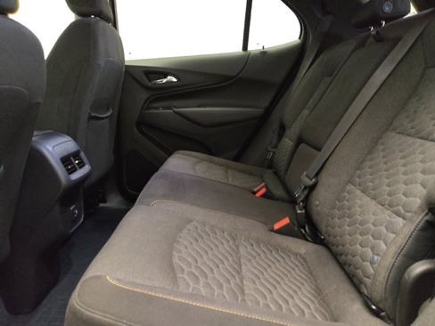 Used 2020 Chevrolet Equinox LT w/ Driver Convenience Package FWD image 18