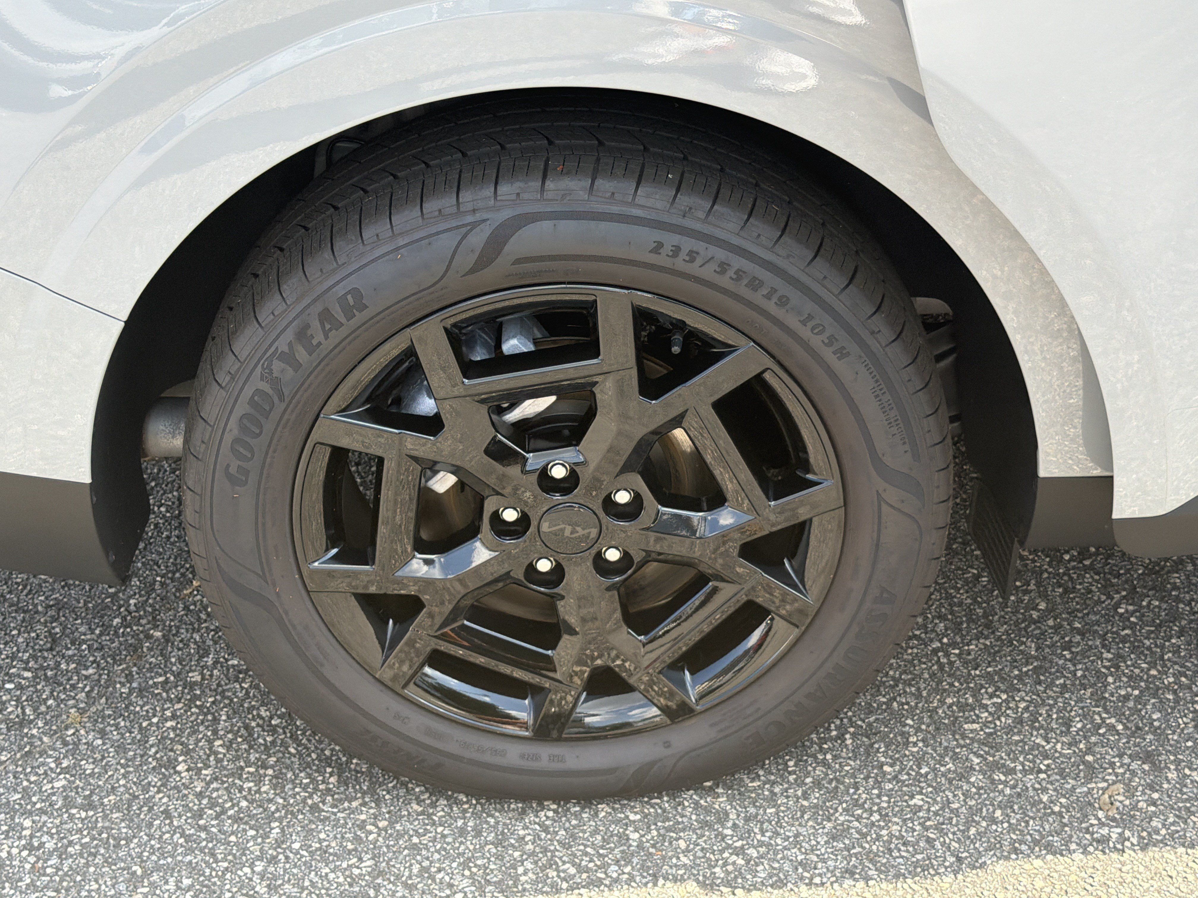 Certified 2026 Kia Carnival SX FWD image 16