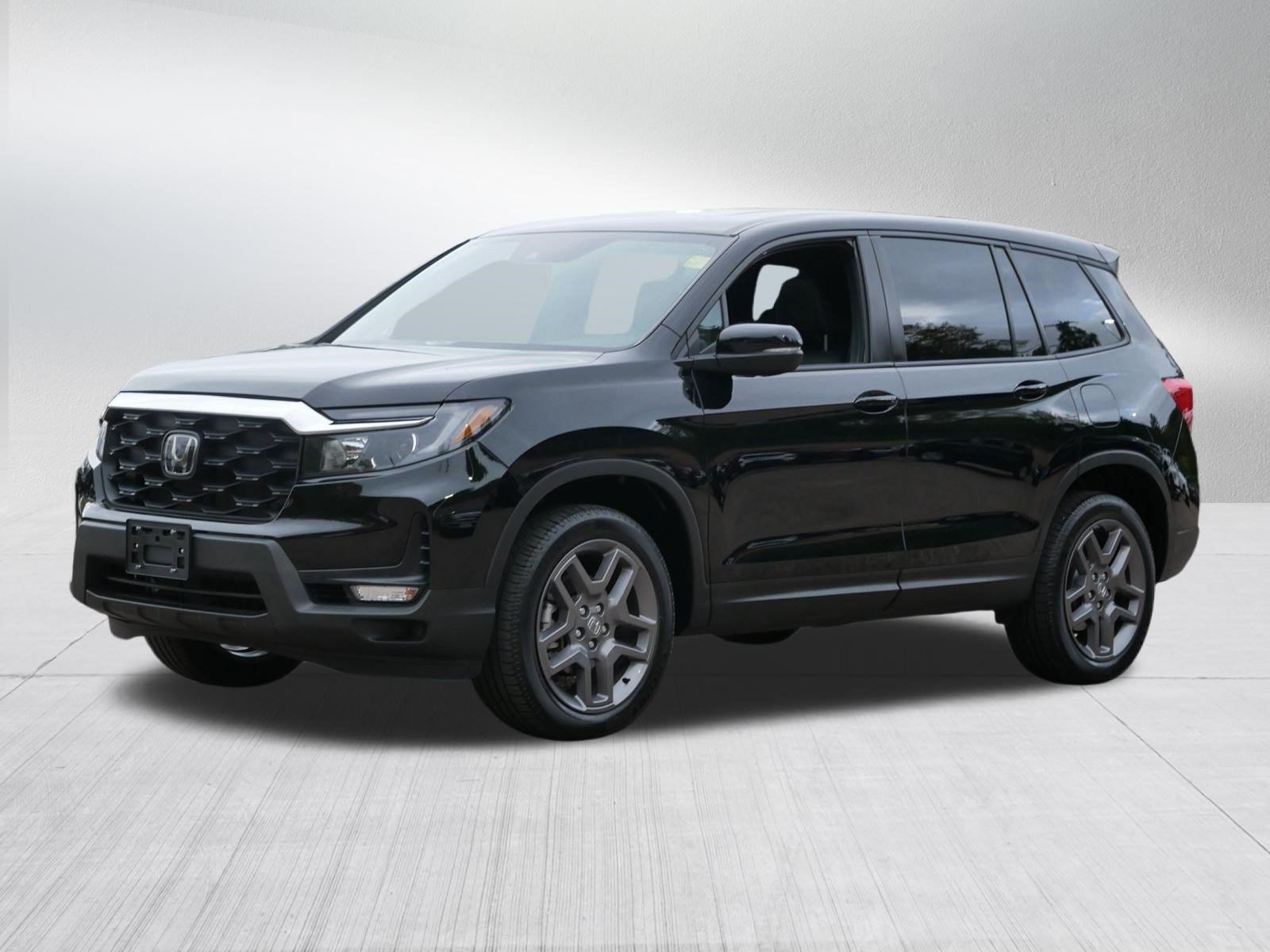 Used 2023 Honda Passport EX-L image 3