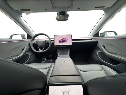 Used 2025 Tesla Model 3 Long Range RWD image 35