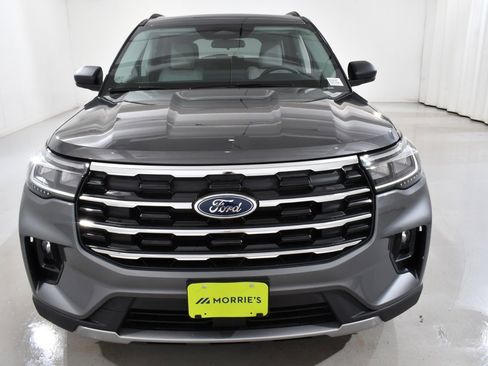 New 2025 Ford Explorer Active w/ Active Comfort Package image 3