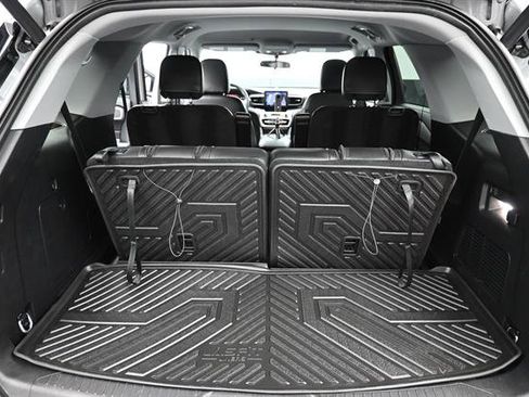 Used 2023 Ford Explorer XLT w/ Equipment Group 202A RWD image 19