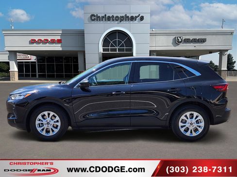 Used 2023 Ford Escape Active FWD image 6