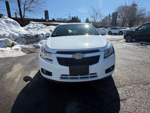 Used 2012 Chevrolet Cruze Eco image 9
