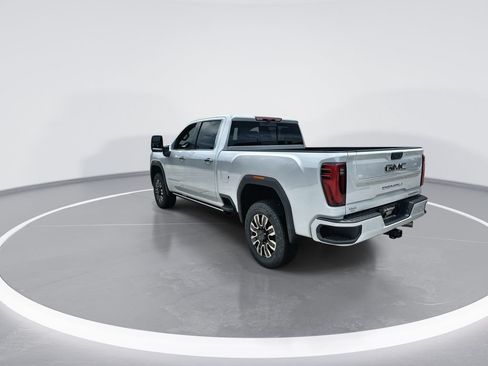 New 2026 GMC Sierra 2500 Denali Ultimate AWD/4WD image 5