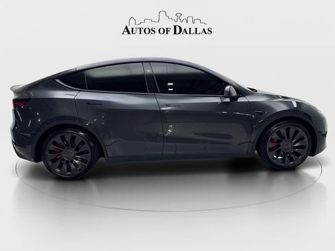 Used 2024 Tesla Model Y Performance AWD/4WD image 10