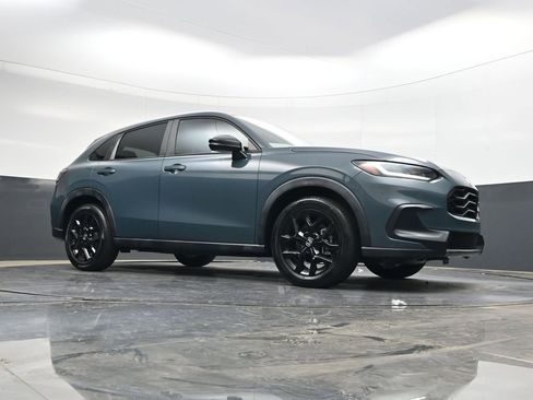 Used 2023 Honda HR-V Sport image 24