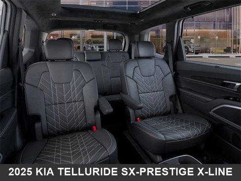 Used 2025 Kia Telluride SX Prestige X-Line image 16