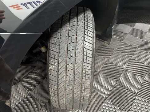 Used 2024 Chevrolet Silverado 1500 LTZ w/ LTZ Premium Package image 42