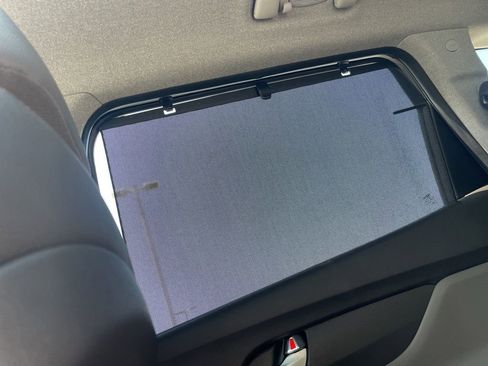 Used 2019 Hyundai Santa Fe Limited w/ Cargo Package image 26