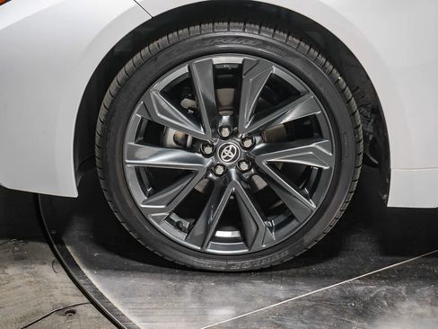 Certified 2025 Toyota Corolla SE w/ Convenience Package image 7