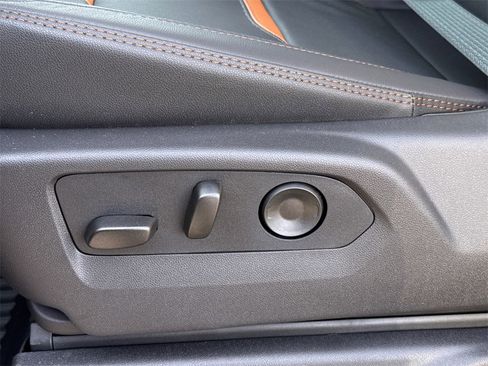 New 2026 GMC Sierra 1500 AT4 w/ AT4 Premium Package image 17