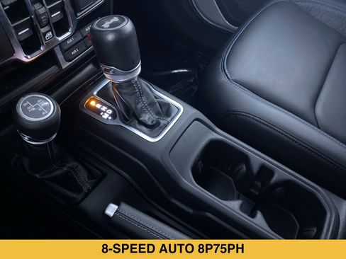Used 2024 Jeep Wrangler High Altitude AWD/4WD image 8