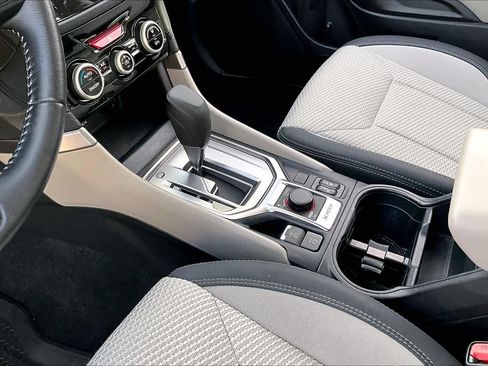 Used 2023 Subaru Forester Premium image 15