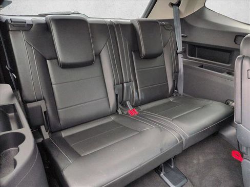 Used 2022 Volkswagen Atlas SEL R-Line image 21