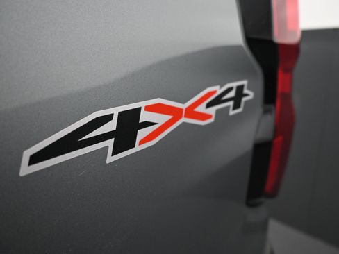 New 2026 Chevrolet Colorado W/T w/ WT Custom Package AWD/4WD image 34