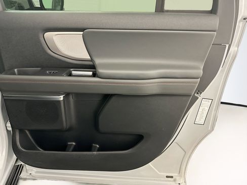 Used 2025 Ford Expedition Max Active image 34