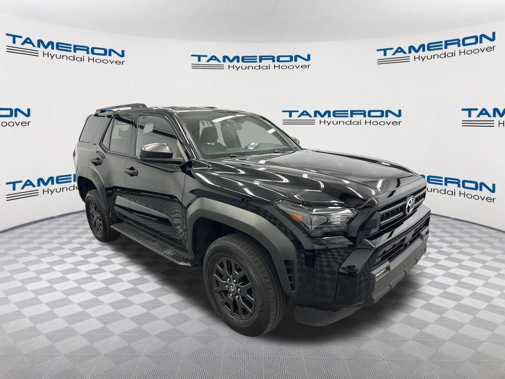 Used 2025 Toyota 4Runner SR5 AWD/4WD image 7