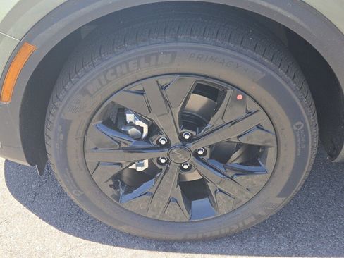 New 2025 Kia Sportage X-Line image 5