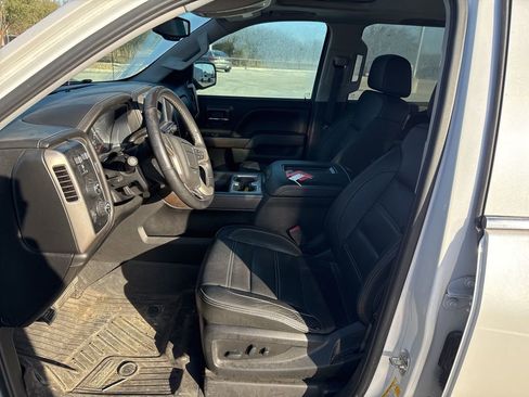 Used 2018 GMC Sierra 1500 Denali w/ Denali Ultimate Package image 10