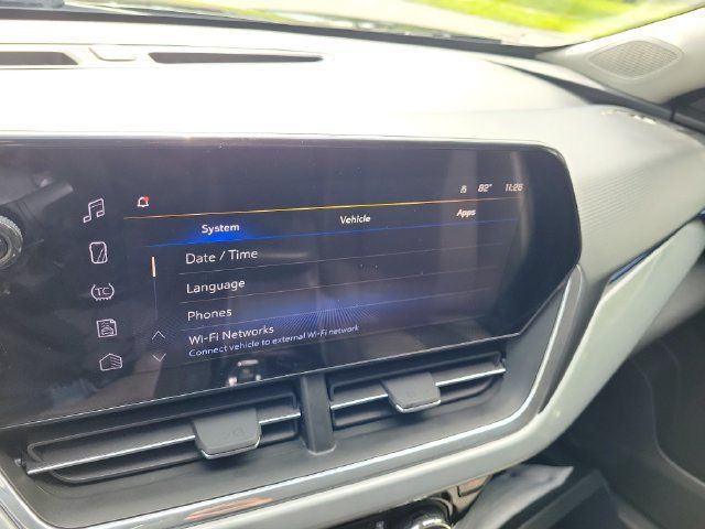 Used 2025 Chevrolet Trax LT w/ Driver Confidence Package FWD image 31