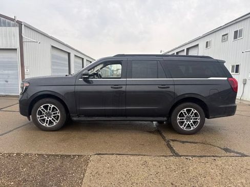Certified 2025 Ford Expedition Max Active AWD/4WD image 9