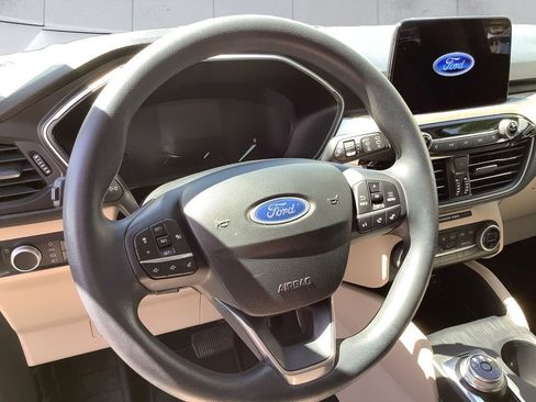 Used 2020 Ford Escape SE AWD/4WD image 9