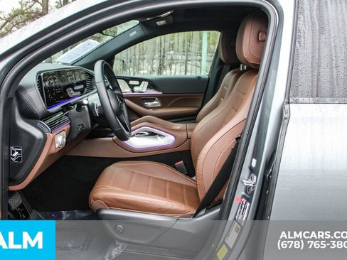 Used 2025 Mercedes-Benz GLE 450 4MATIC Coupe image 17