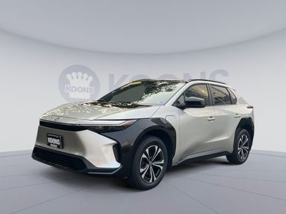 Used 2023 Toyota bZ4X AWD w/ Weather Package