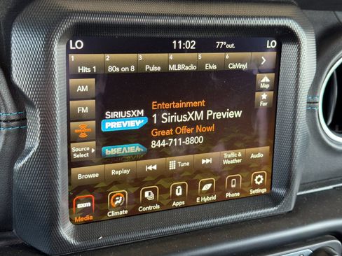 Used 2023 Jeep Wrangler Unlimited Rubicon 4xe AWD/4WD image 21