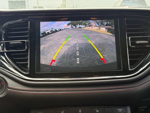 Used 2025 Dodge Durango GT AWD/4WD image 21