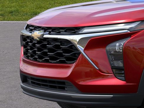 New 2026 Chevrolet Trax LT w/ Driver Confidence Package FWD image 21