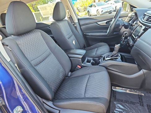 Used 2020 Nissan Rogue S image 10
