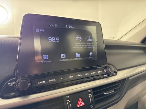 Used 2019 Kia Forte LXS FWD image 16