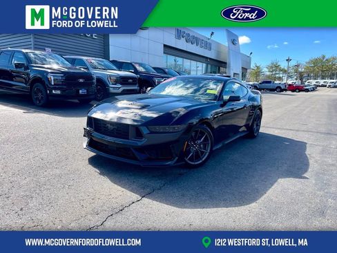 Used 2024 Ford Mustang Dark Horse image 1