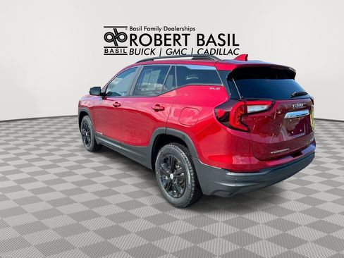 Used 2023 GMC Terrain SLE w/ Driver Convenience Package AWD/4WD image 6