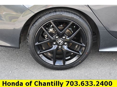 Used 2024 Honda Civic Sport image 33