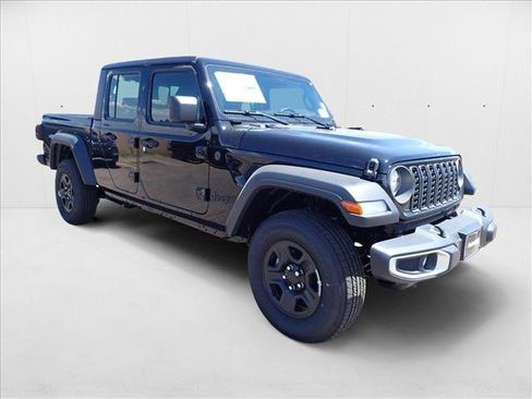 New 2025 Jeep Gladiator Sport image 6