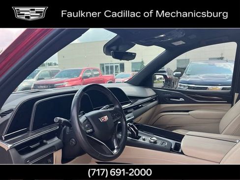 Used 2023 Cadillac Escalade Premium Luxury RWD image 21