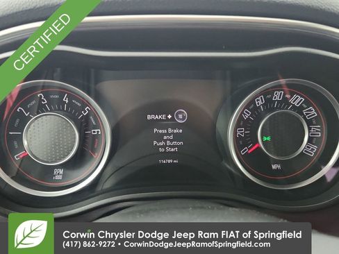 Used 2016 Dodge Challenger SXT image 22