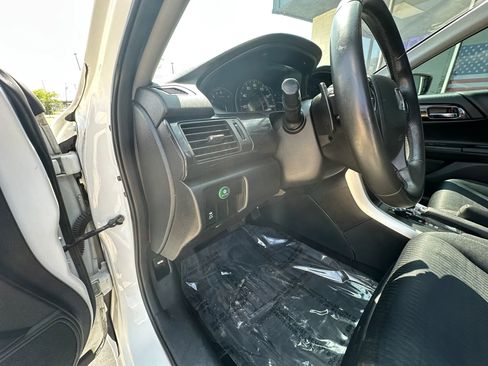 Used 2015 Honda Accord Sport image 12