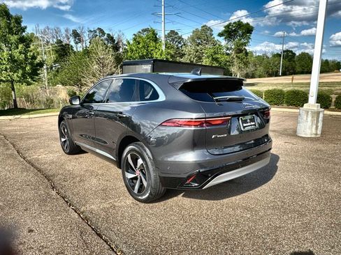 Used 2021 Jaguar F-PACE S image 6