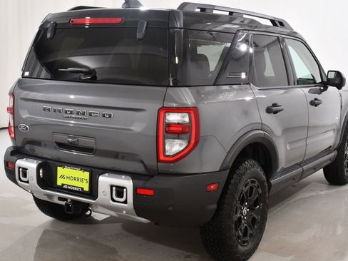 Used 2025 Ford Bronco Sport Outer Banks w/ Sasquatch Outer Banks Package AWD/4WD image 12