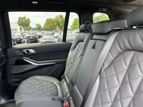 New 2027 BMW X7 xDrive40i w/ M Sport Package AWD/4WD image 33