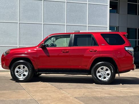 Certified 2024 Toyota 4Runner SR5 Premium w/ Moonroof Package AWD/4WD image 8