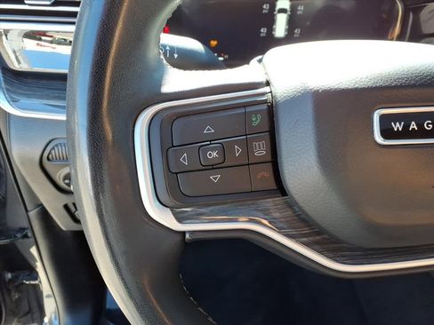 Used 2022 Jeep Wagoneer Series III w/ Premium Group I image 21